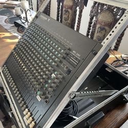 Samson MPL 2242 Made In Japan 22Ch Studio Grade Stereo Audio  Mixer In SKB 26ch $200 Value Rack Case