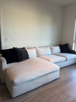 LARGE DEEP COUCH
