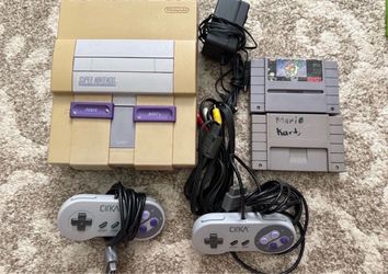 Super Nintendo Console With Super Mario World / Kart