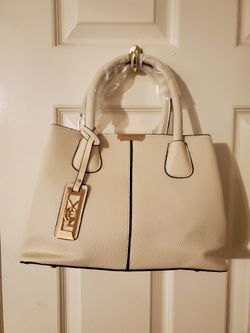 New cute Off White Purse and Floppy Hat Both For $30