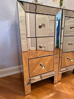 3-Drawer Mirrored Nightstand End Table Bedside Table for Bedroom, Living Room, Silver, 11.7" L x 11.8" W x 23.8" H