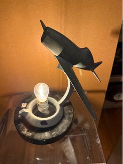 Art deco plane lamp