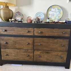 Solid Wood 6-Drawer Dresser – $200