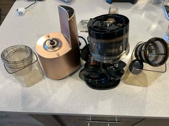 Hurom slow juicer