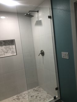 Shower. Door glass puertas de vidrio para baños