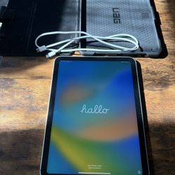 Apple iPad 64GB 10th generation (Excellent Condition)