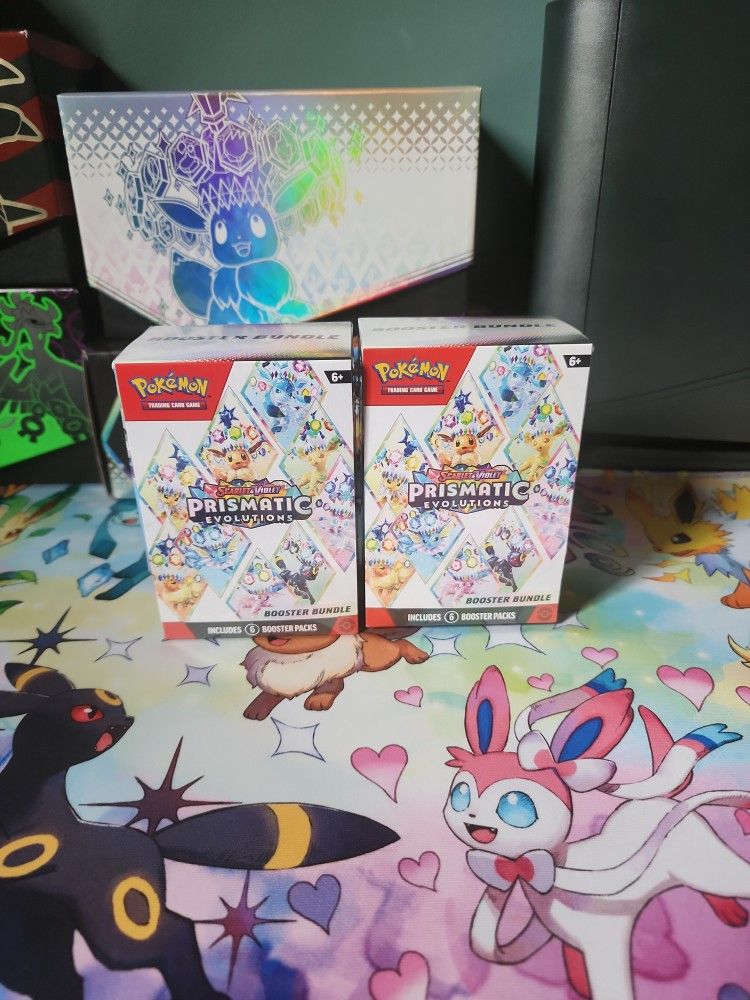 Pokemon Prismatic Evolutions Bundle