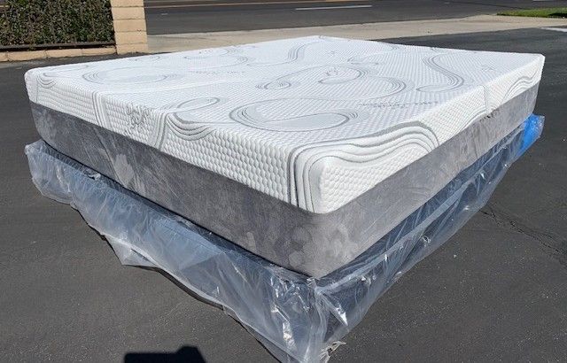 Full Organic Cool Gel Memory Foam!!