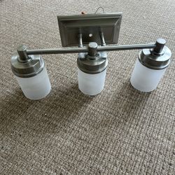 Free Vanity Light