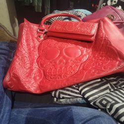 Lounge fly Purse And Wallet