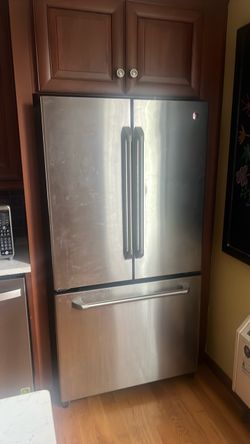 GE refrigerator