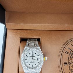 Moissanite VVS Quality Full Bustwdown Luxury Designer Watch (PASSES TESTER)