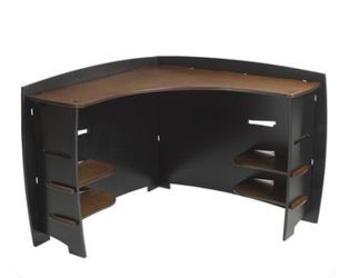 Pier 1- Tool Free Reversible Desk