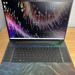 Razer Blade 18 Laptop 