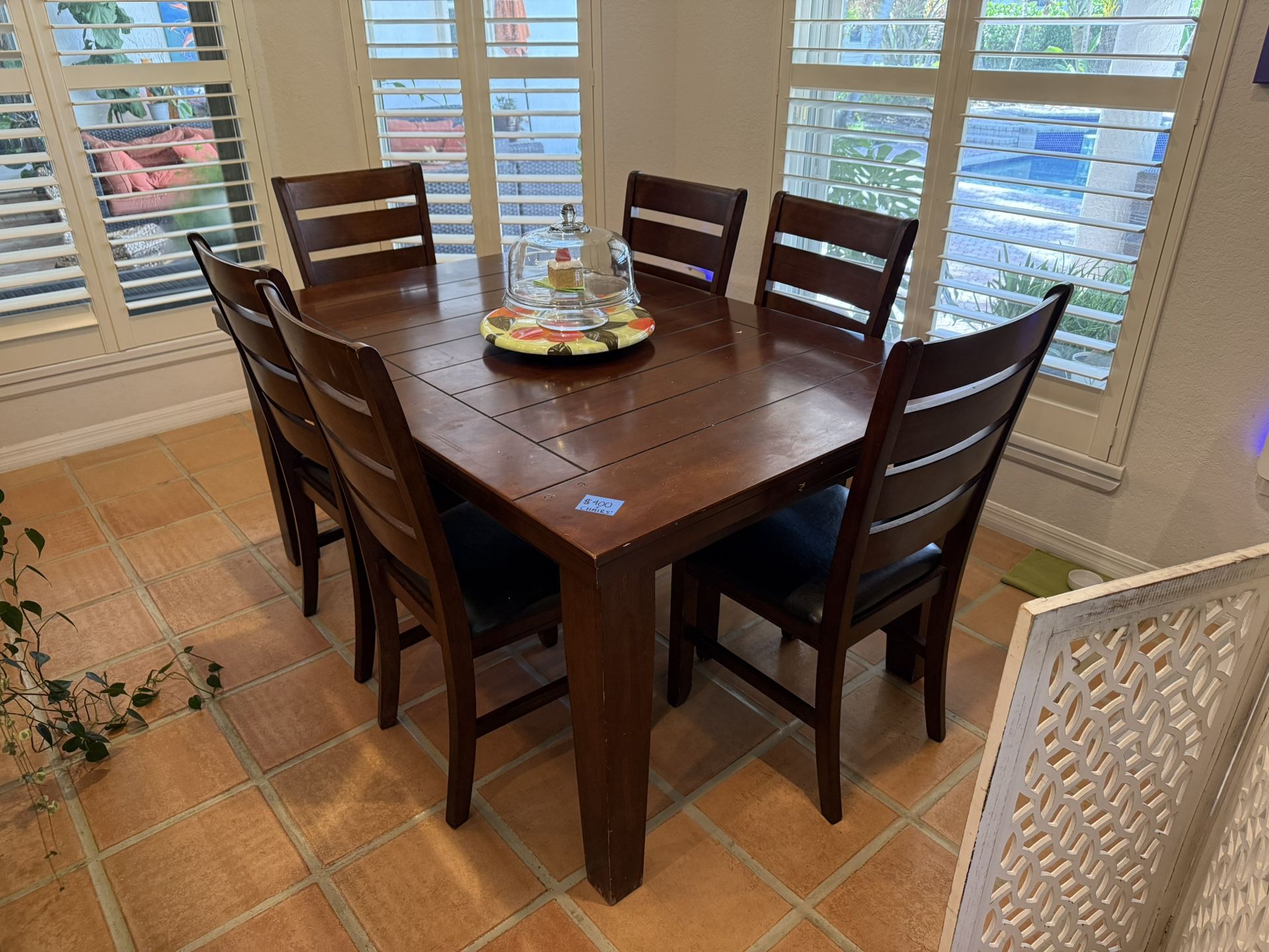 Dining Table & Chairs