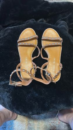 Ladies Sandals Size 8.5
