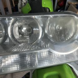 Chrysler 300 Headlight 