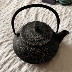 tea kettle