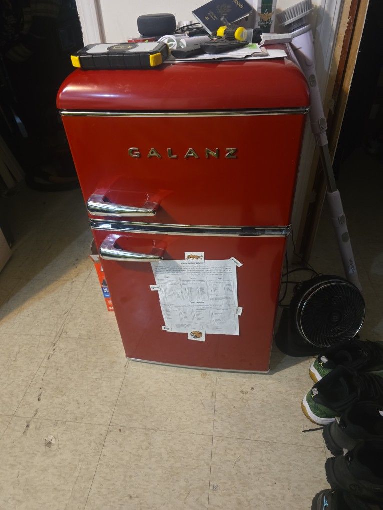 Galanz Mini Fridge And Freezer