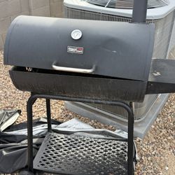  28” Barrel Charcoal Grill