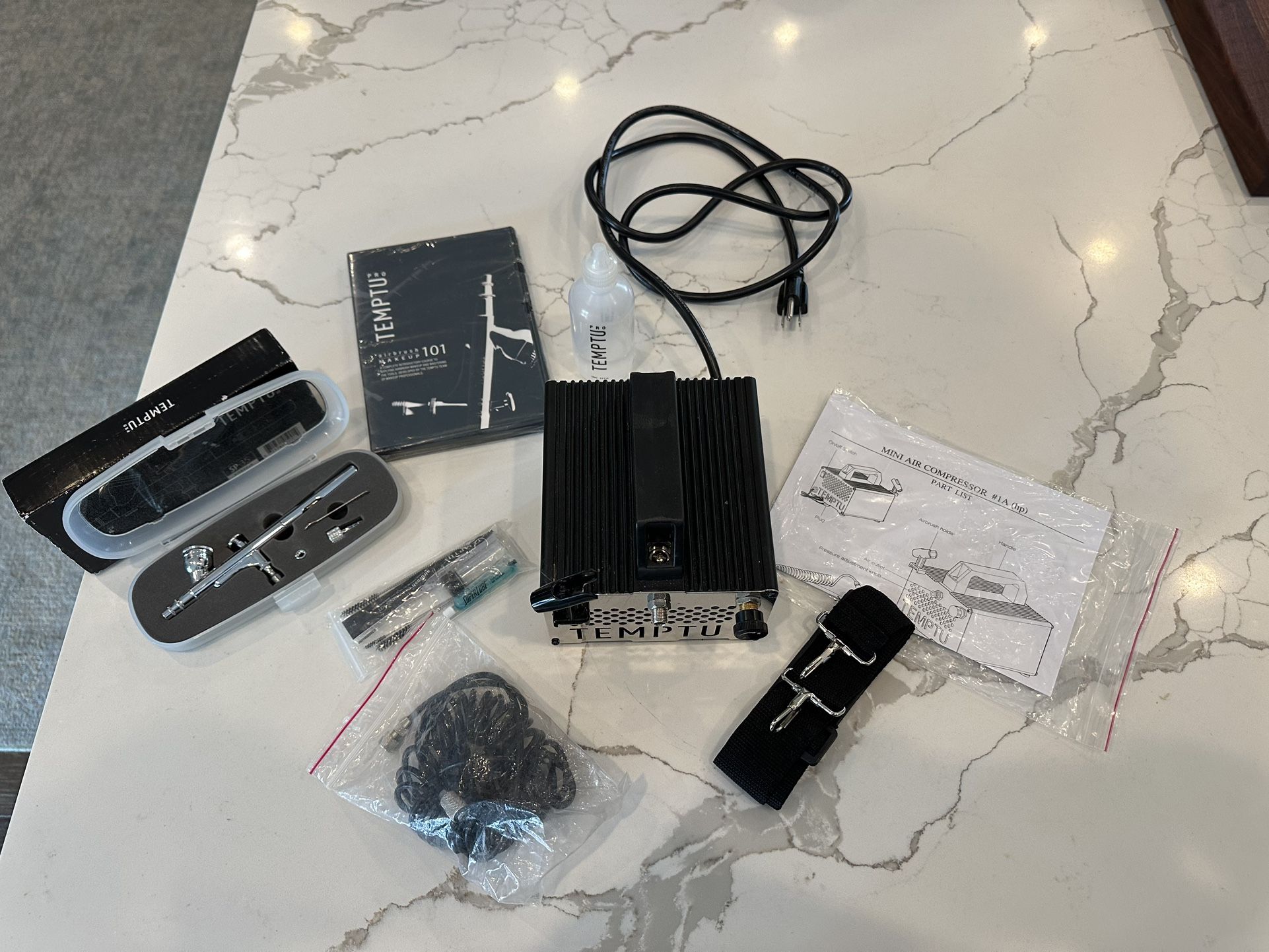 Temptu Professional Airbrush Kit