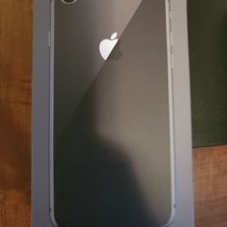 IPHONE 8 - 64 GB BLACK NEW