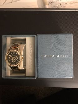 Beautiful New Women’s watch Laura Scott 