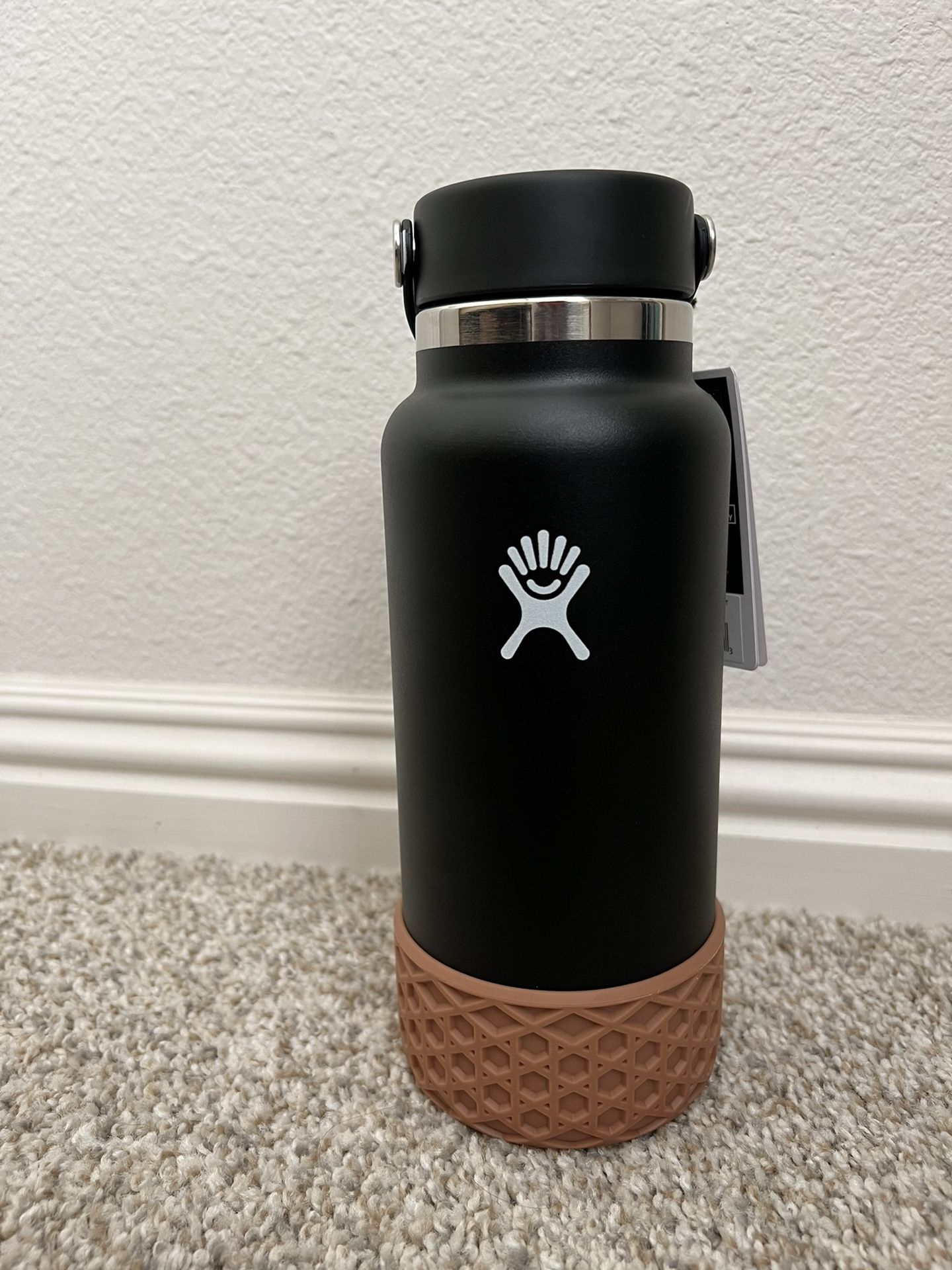 Hydro Flask: Vans® Collection now in stock