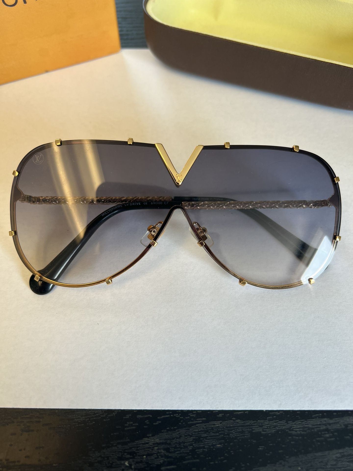 Louis Vuitton Drive Sunglasses Gold/ Blue 