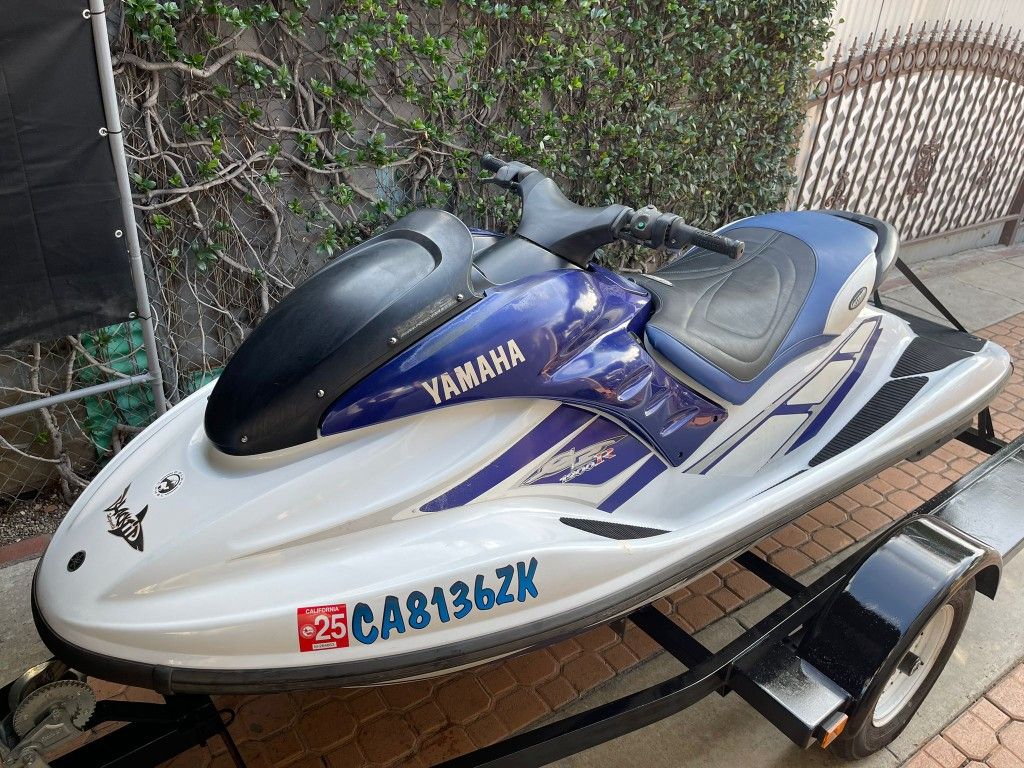 2001 Yamaha Gp1200r for Sale in Los Angeles, CA OfferUp