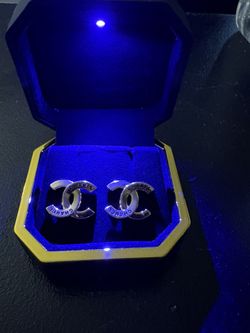 Designer Vintage Gold Plated Stud Earring