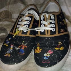 Disney 8.5 Shoes