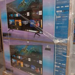 Best Deals.  70" Screen Led Smart 4k Ultra HDTV By Samsung. 1 Year Warranty 