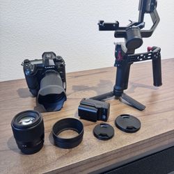 Lumix G9