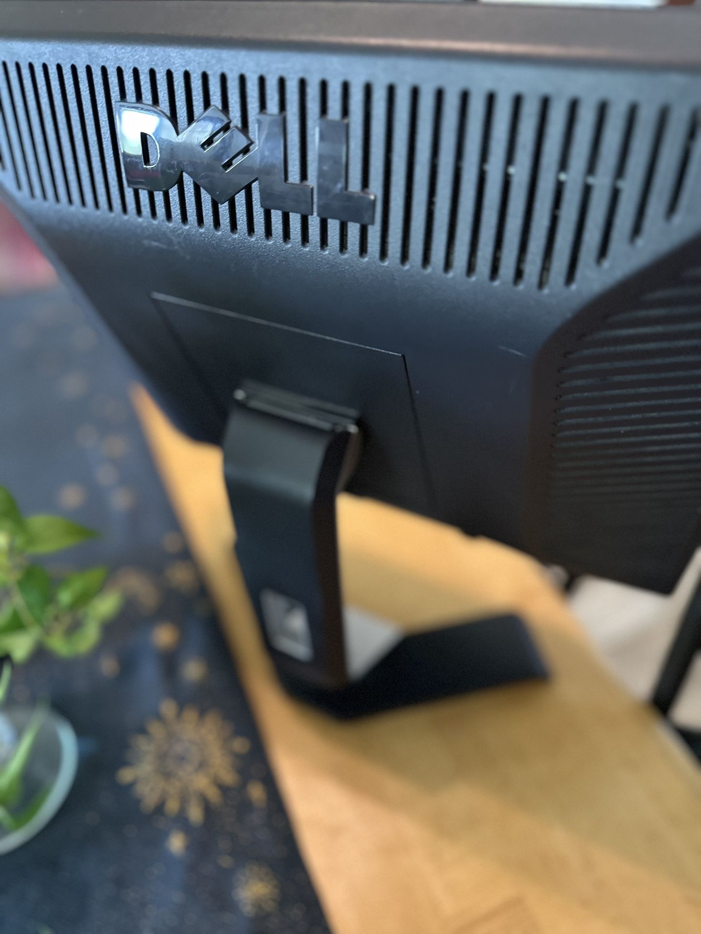 Dell Computer Monitor