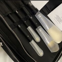 Dior Makeup Brushes Set With pouch