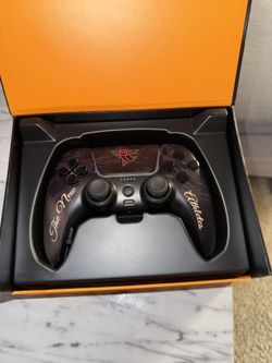 OVO PS5 Scuf