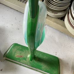 Libman Oversize Freedom Spray Mop