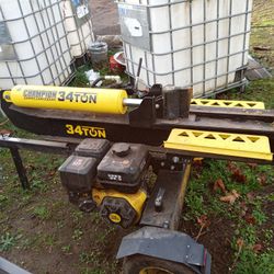 Champion 34 Ton Wood Splitter $1500