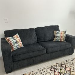 QUEEN SLEEPER SOFA 