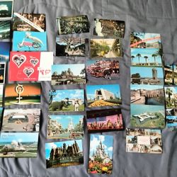 VINTAGE POST CARDS FROM THE 1970'S Total Of 35/$5