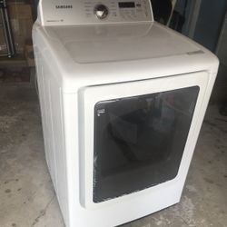 Samsung Dryer- 220v