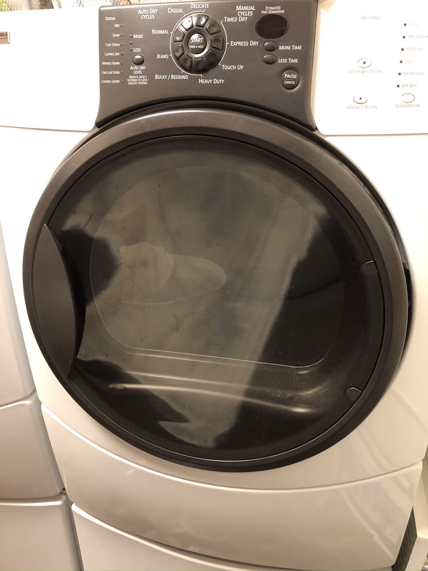 Kenmore Elite HE4 electric clothes dryer for Sale in Bloomfield, CT
