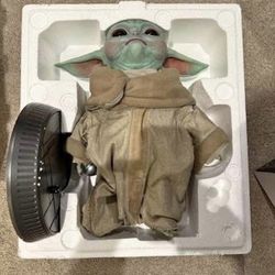 Sideshow Collectibles The Child Life Size Figure - The Mandalorian -Grogu -New