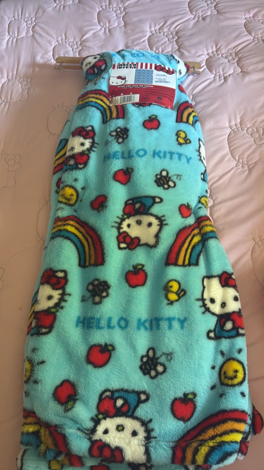 Hello Kitty Blanket