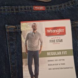 Wrangler Jeans Size 33X30 (NEW)