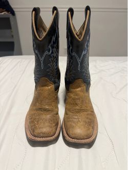 Kids boots