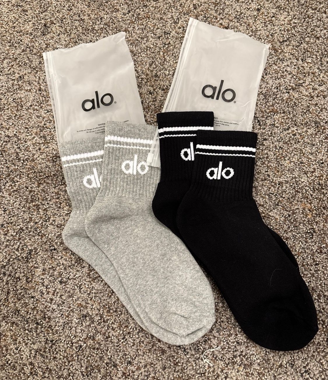 2 Pack All Yoga Unisex Throwback Socks Black And Grey Medium