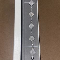 Bracelet Silver Plated n White Gold