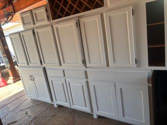 White Kitchen Cabinet Set with Hardware